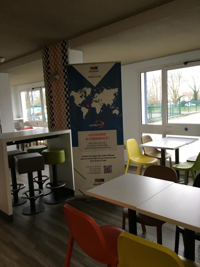 Ibis Budget Rochefort Esterno foto