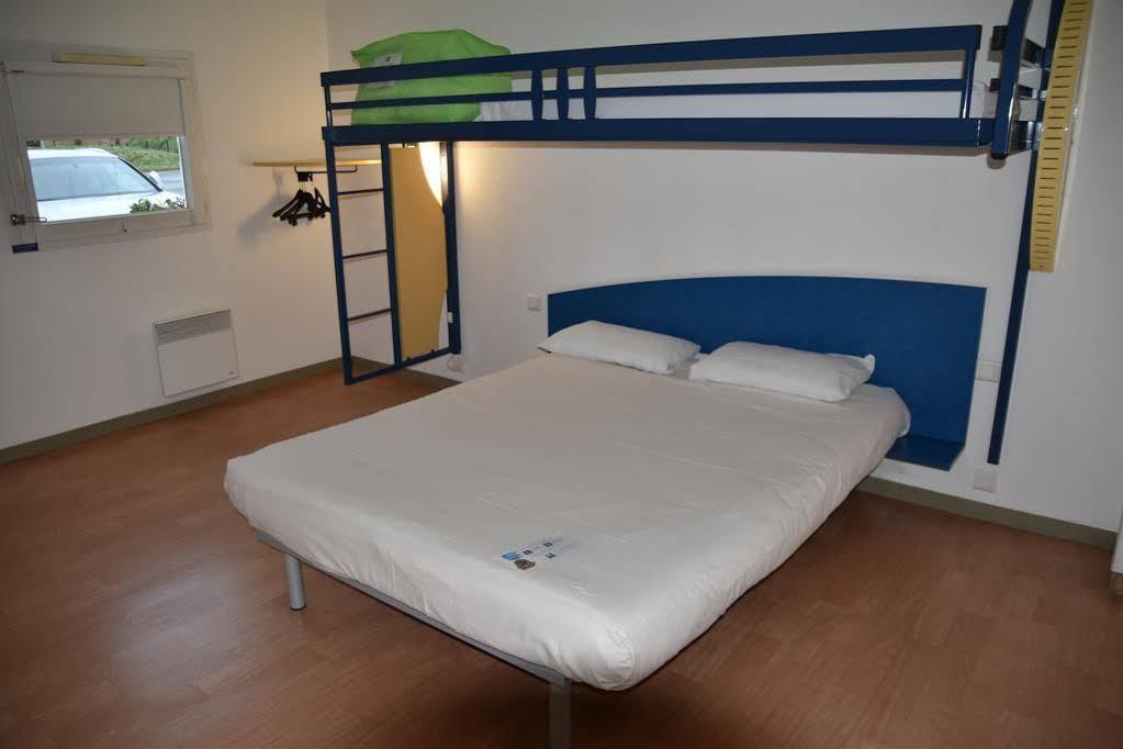 Ibis Budget Rochefort Esterno foto